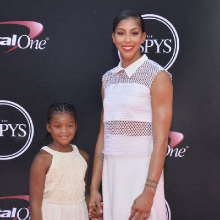 Who Is Lailaa Nicole Williams? Age, Net Worth, Birthday, Basketball, Parents, Height