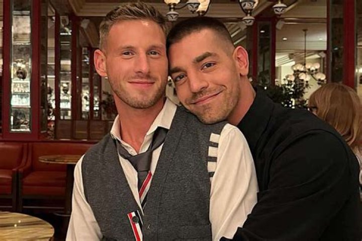 Who is Matt Thomas Dating – Matt Thomas's Girlfriend & Exes