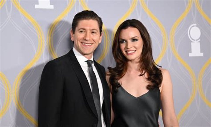 Who is Michael Zegen Dating – Michael Zegen's Girlfriend & Exes