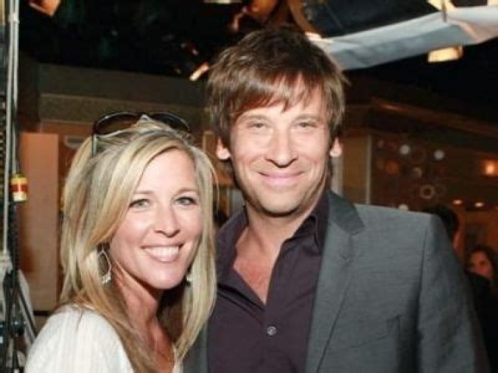Who is Roger Howarth Dating – Roger Howarth's Wife & Exes