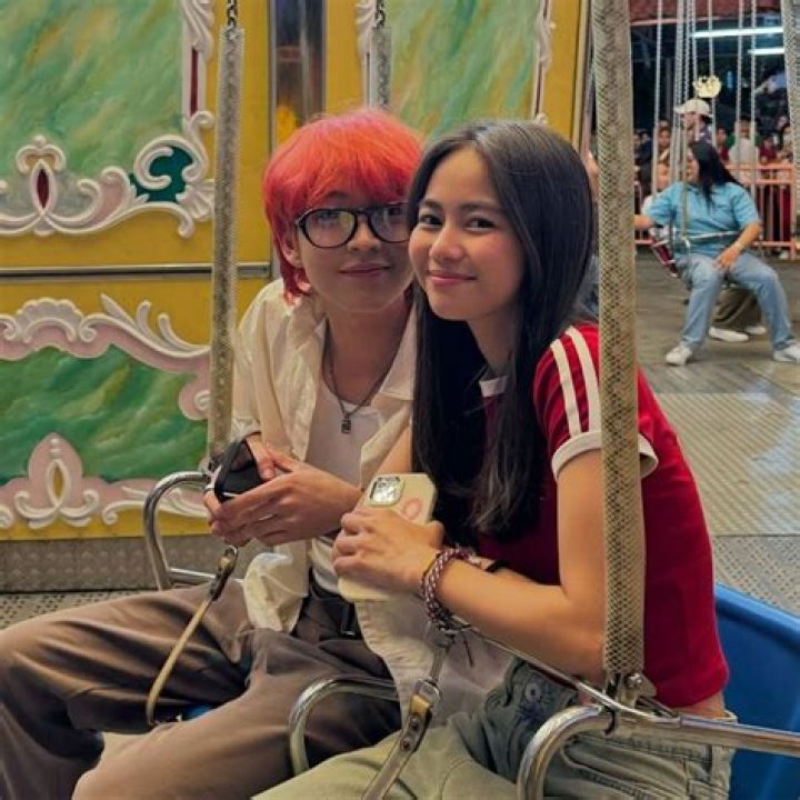 Who is Rosie Okumura Dating – Rosie Okumura's Boyfriend & Exes