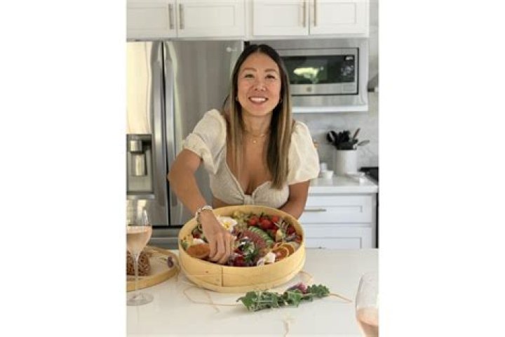 Who is Snack Queen Tiktok Aka Jen Curley? Meet Her On Instagram