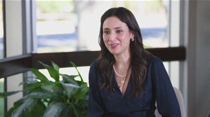 Who is Stacy Hinojosa Dating – Stacy Hinojosa's Boyfriend & Exes