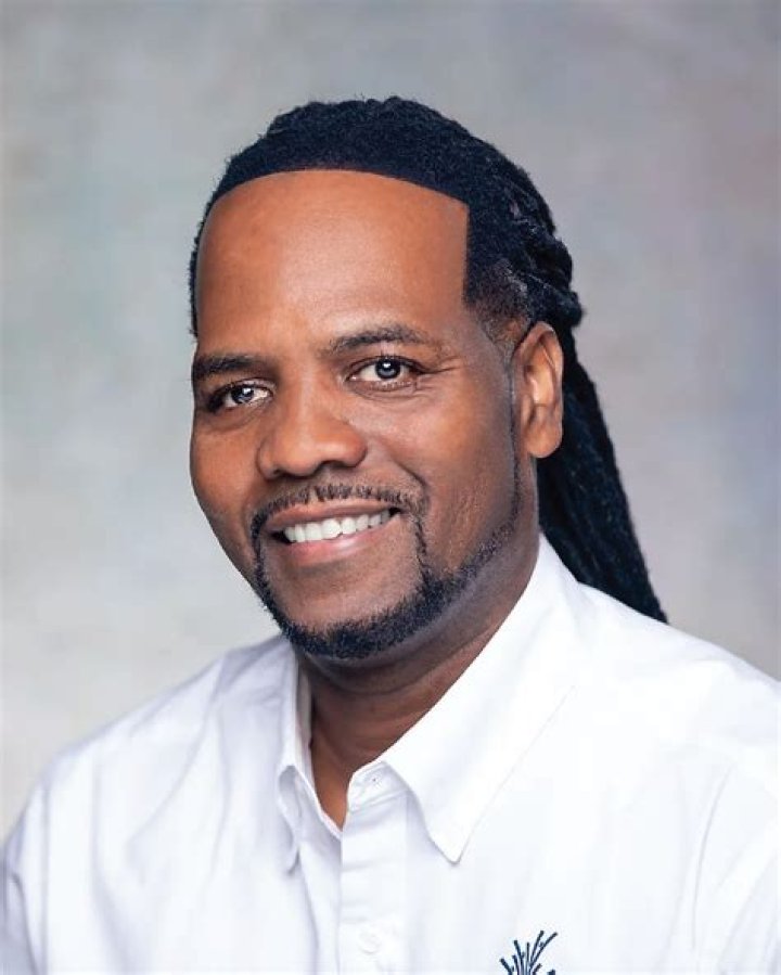 Who Is Stephanie Kurtzuba Husband Joshua Coakley