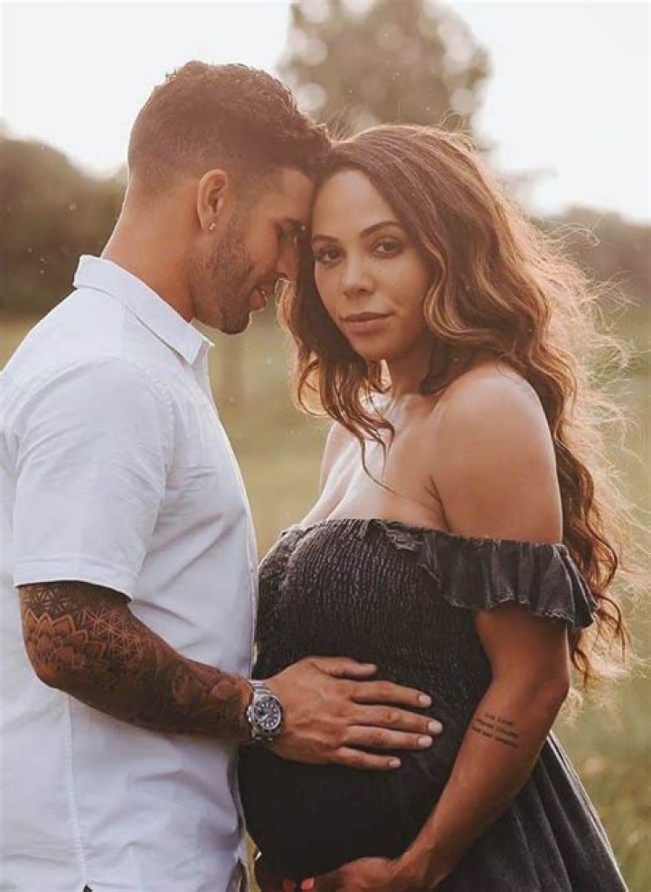 Who is Sydney Leroux Dating – Sydney Leroux's Husband & Exes