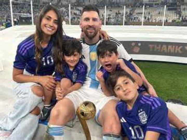 Who Is Thiago Santos’s Wife? Details On The Family Of The UFC