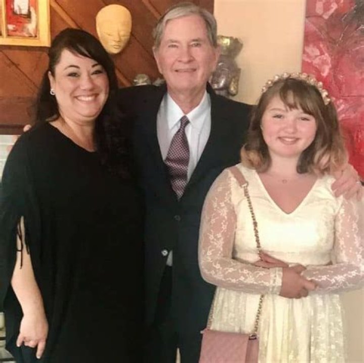 Winston Munn- Wiki, Wife, Net Worth, Height, Career