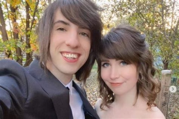 Wolfychu Has Performed A Face Reveal | Meet Jordan Sweeto, Her Boyfriend