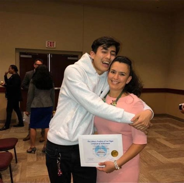 xvx.98- Net Worth, Bio, Age, Girlfriend, Height, Nationality, Ethnicity