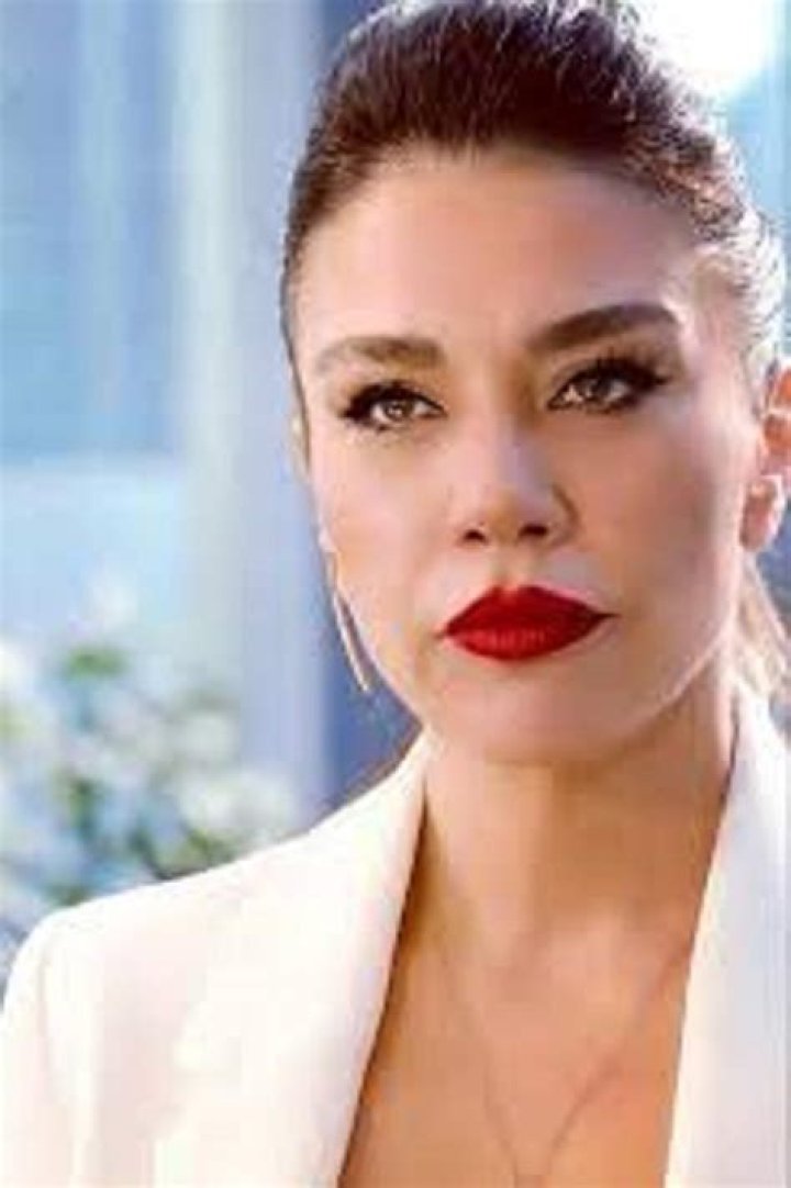 Yesim Ceren Bozoglu’s Boyfriend: Who is Yesim Ceren Bozoglu Dating?