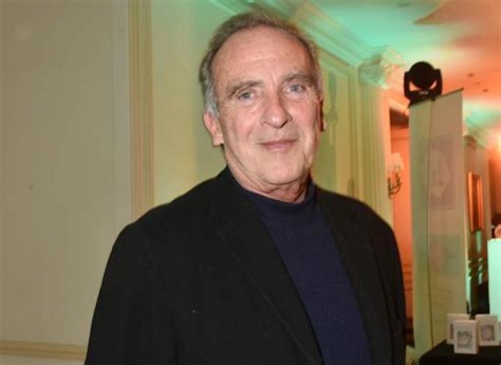 Yves Lecoq Et Sa Famille