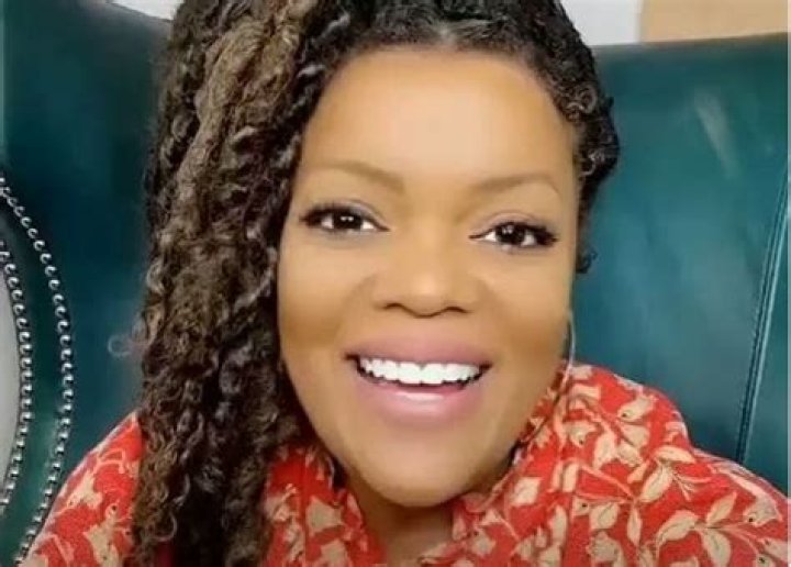 Yvette Nicole Brown Age, Height, Wikipedia, Husband, Net Worth