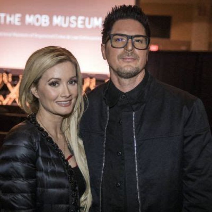 Zak Bagans- Bio, Age, Height, Net Worth, Wife, Marriage