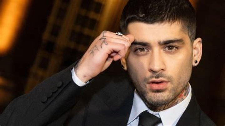 Zayn Malik Expresses His Love Towards The 1D Boys